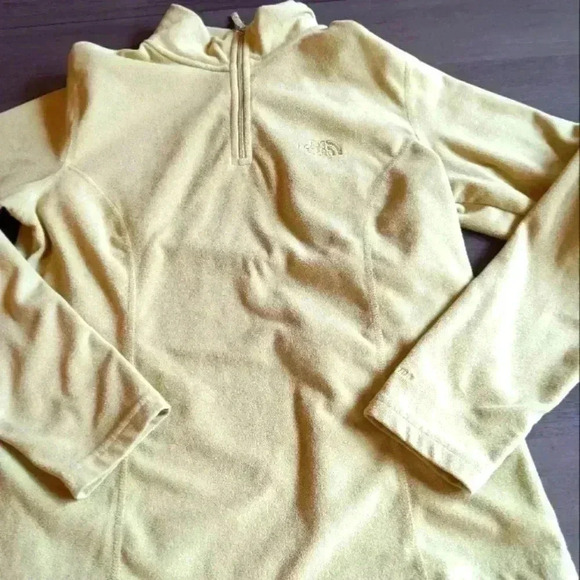 Woman's North Face Pullover Size Small Like New - Picture 1 of 3